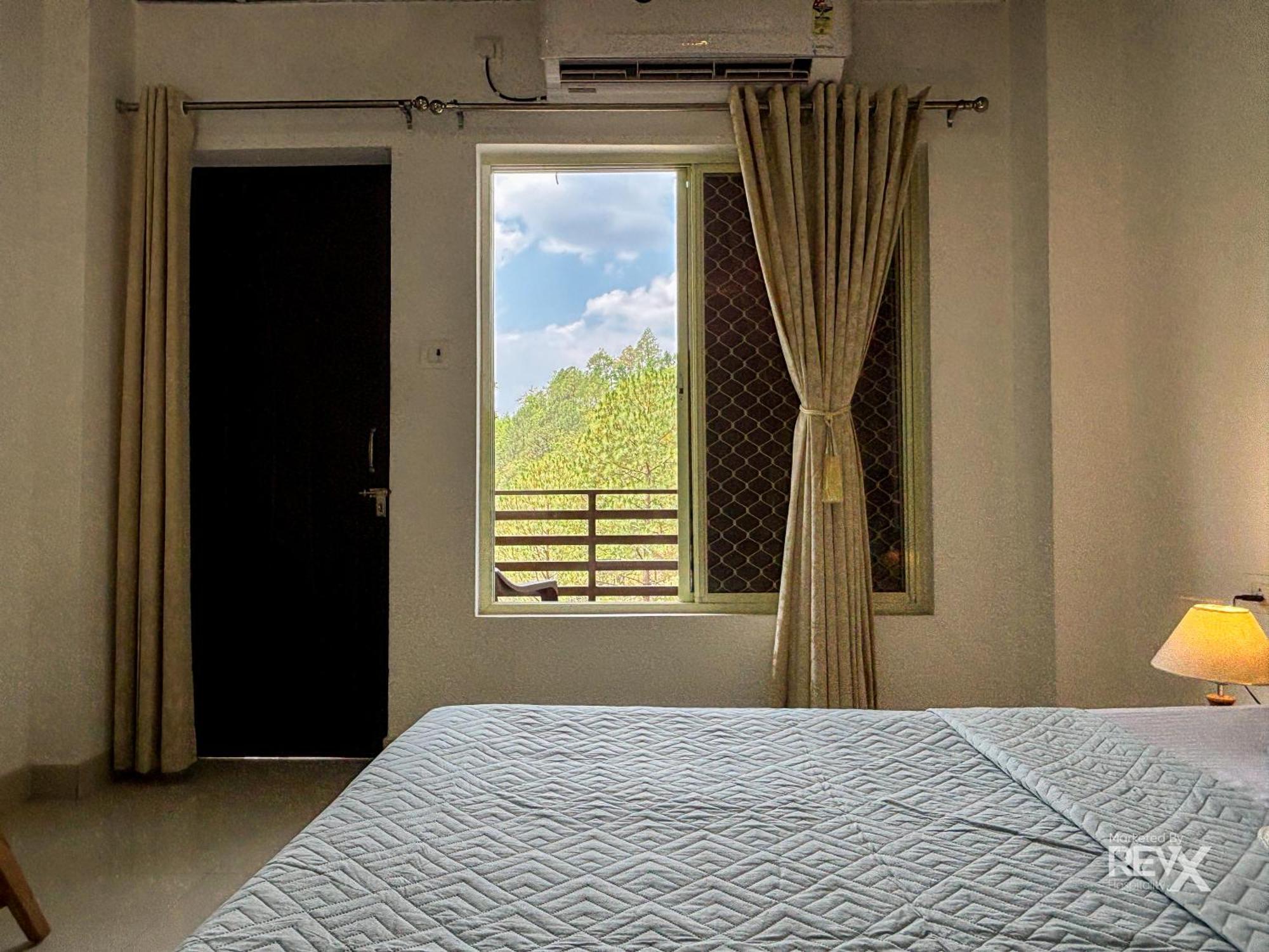 Hotel Prince Valley ลันส์โดว์นี ภายนอก รูปภาพ