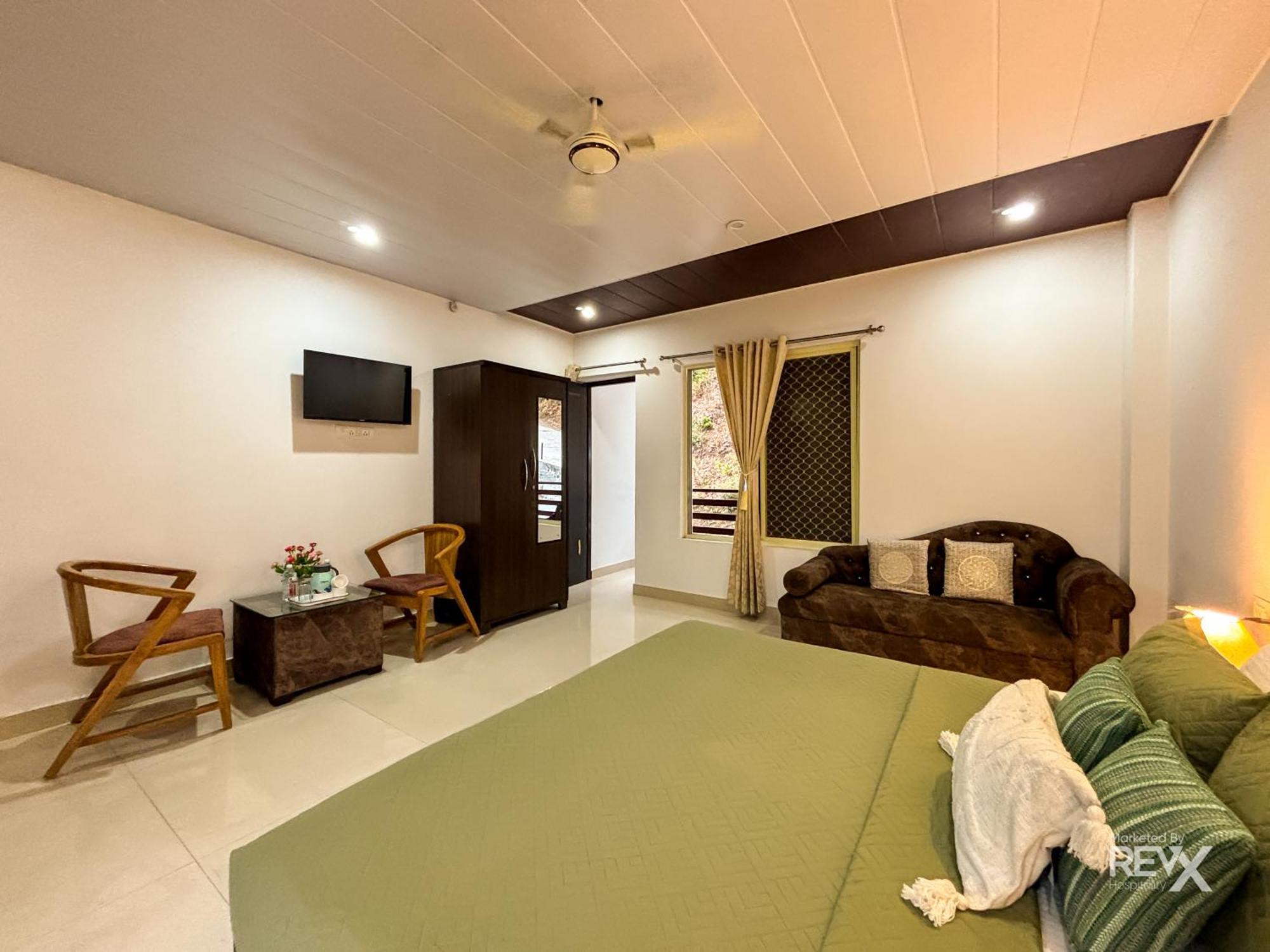 Hotel Prince Valley ลันส์โดว์นี ภายนอก รูปภาพ